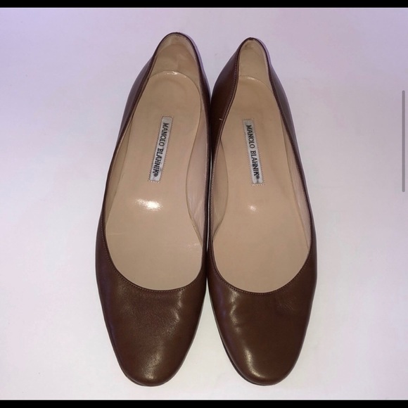 Manolo Blahnik (size 9) - Picture 5 of 7